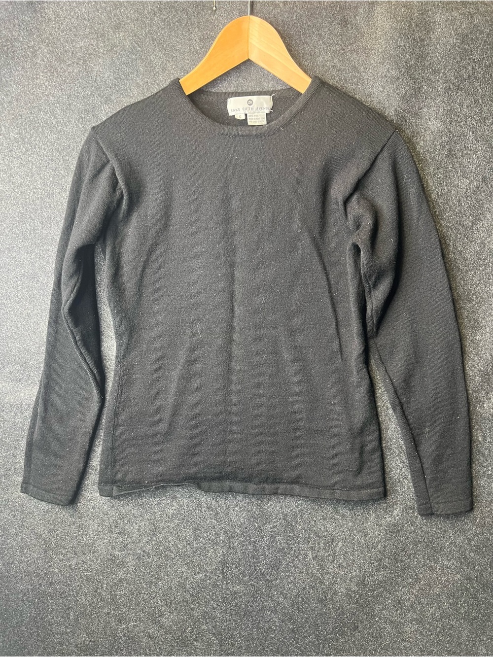 Saks‎ Fifth Avenue 100% Wool Black Long Sleeve Women’s S Quiet Luxury Minimalist